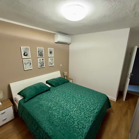 Oasis - Perfect For Two * フヴァル