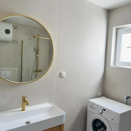 Oasis - Perfect For Two * Hvar Town