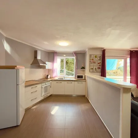 Apartment Oasis - Perfect For Two