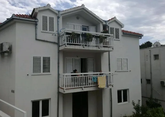 Oasis - Perfect For Two